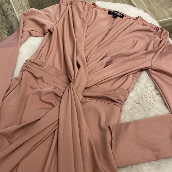 Blush Midi Dress - Picture 3 of 13